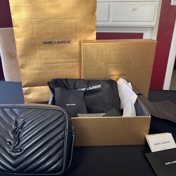 YSL All Black Lou Camera Bag - Like New with back pocket - Picture 1 of 16